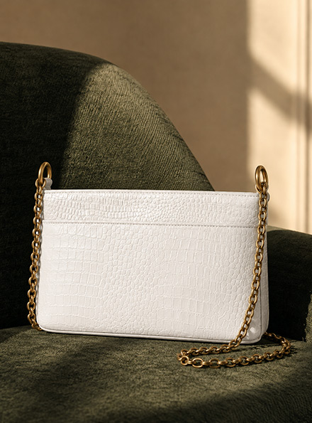TANN IN Genuine Leather bag with metal chain