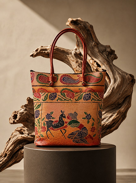 TANN IN Shantiniketan Leather Shoulder bag | Traditional Printed Handbag for Women|14 inch Multicolor