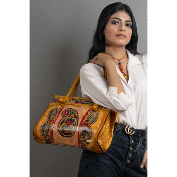 TANN IN Shantiniketan Pure Leather Ethnic Batik Printed Shoulder Bag for Women | Handcrafted Indian Design