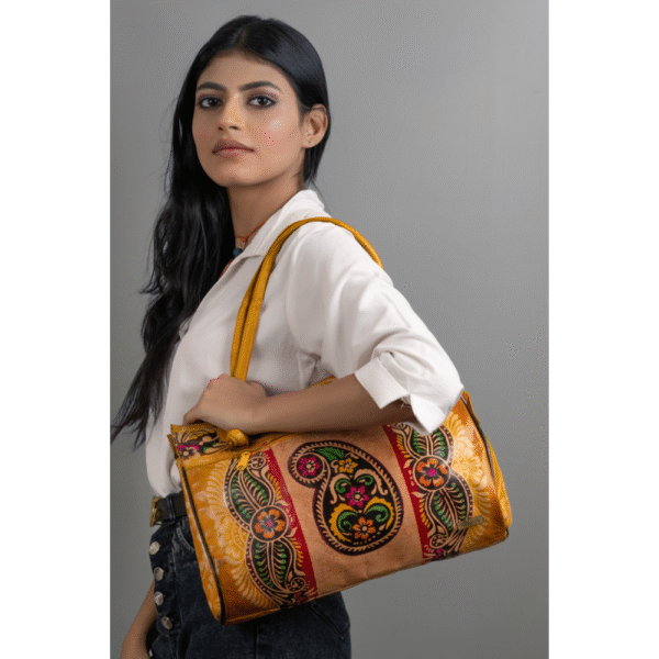 TANN IN Shantiniketan Pure Leather Ethnic Batik Printed Shoulder Bag for Women | Handcrafted Indian Design