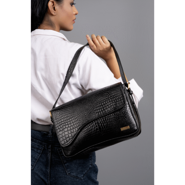 Women’s Handcrafted Textured Genuine Leather Black Shoulder Bag – Elegant Crossbody Purse for Office, Casual & Party Use