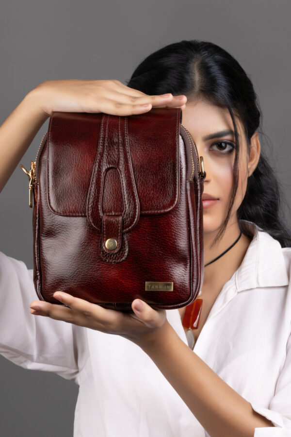 TANN IN Pure Leather Handcrafted Brown Messenger Sling Bag for Women