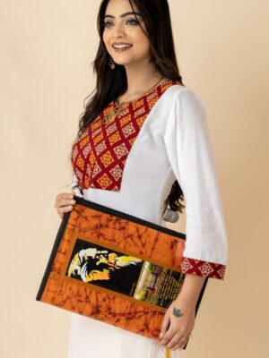 TANN IN Shantiniketan Folder/File (Katha Stitch)